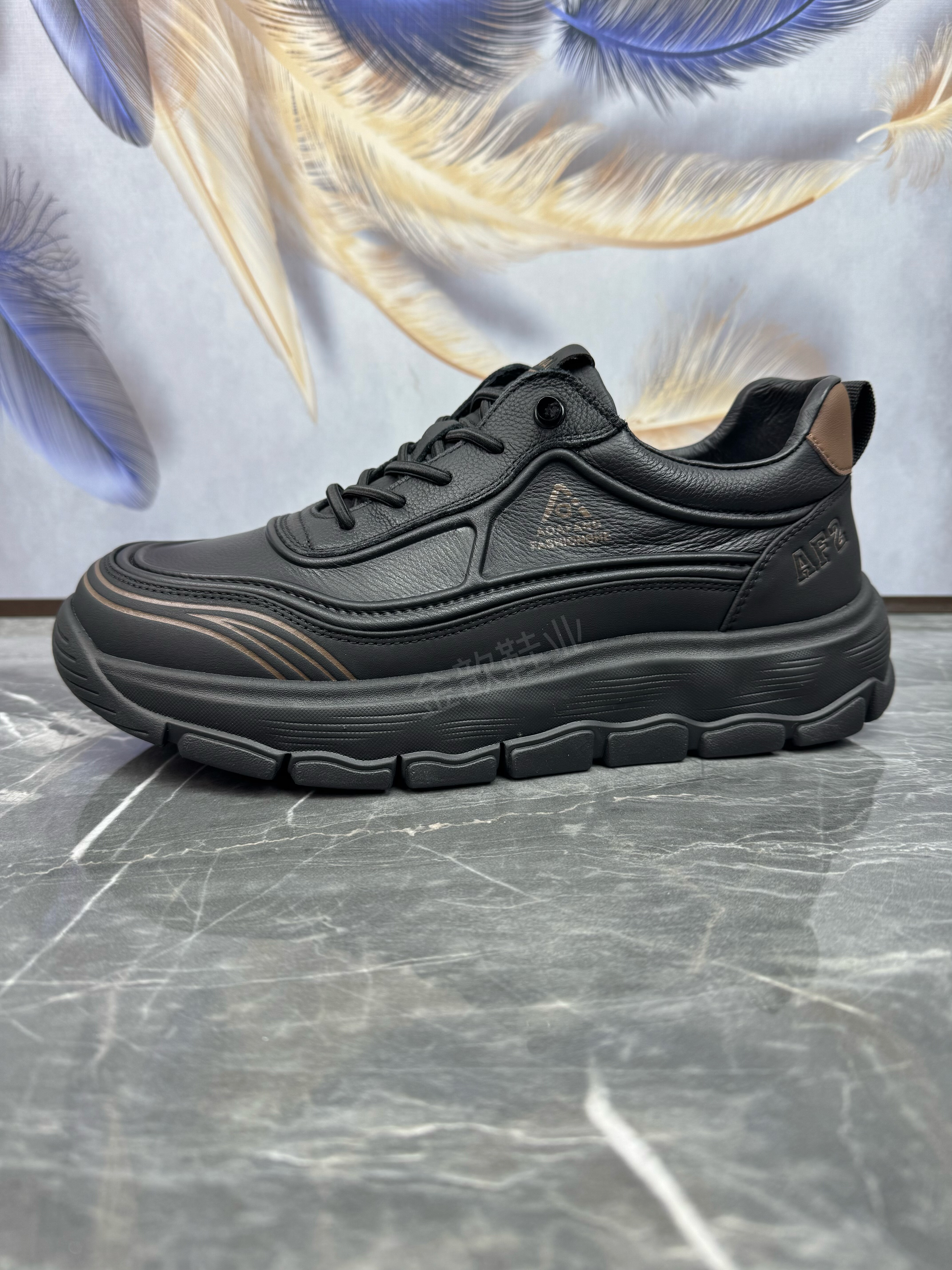 男鞋2026春季新款头层牛皮轻便一脚蹬软底真皮透气运动休闲板鞋潮,流行男鞋,休闲板鞋,淘宝优惠券,粉丝福利购,淘宝优惠卷