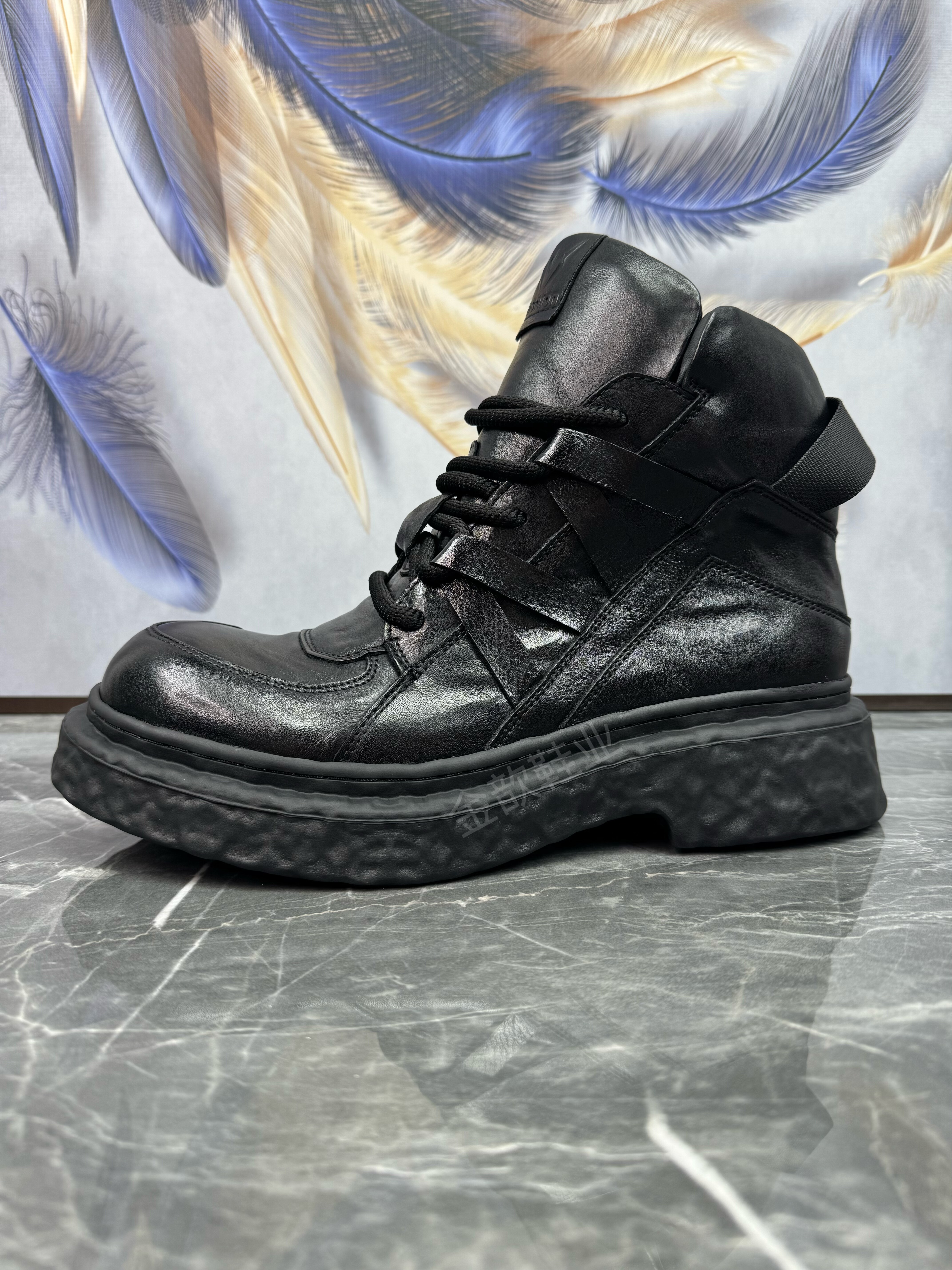 广州男鞋2025秋冬季新款头层牛皮轻便软底真皮英伦轻奢休闲马丁靴,流行男鞋,马丁靴,淘宝优惠券,粉丝福利购,淘宝优惠卷