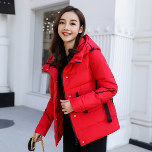 红色印花短款羽绒服女2025新款韩版加厚连帽修身白鸭绒反季羽绒衣