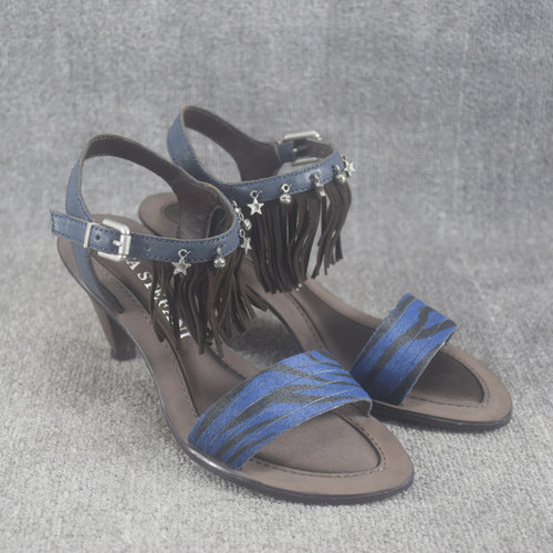 真皮高跟流苏一字带女凉鞋