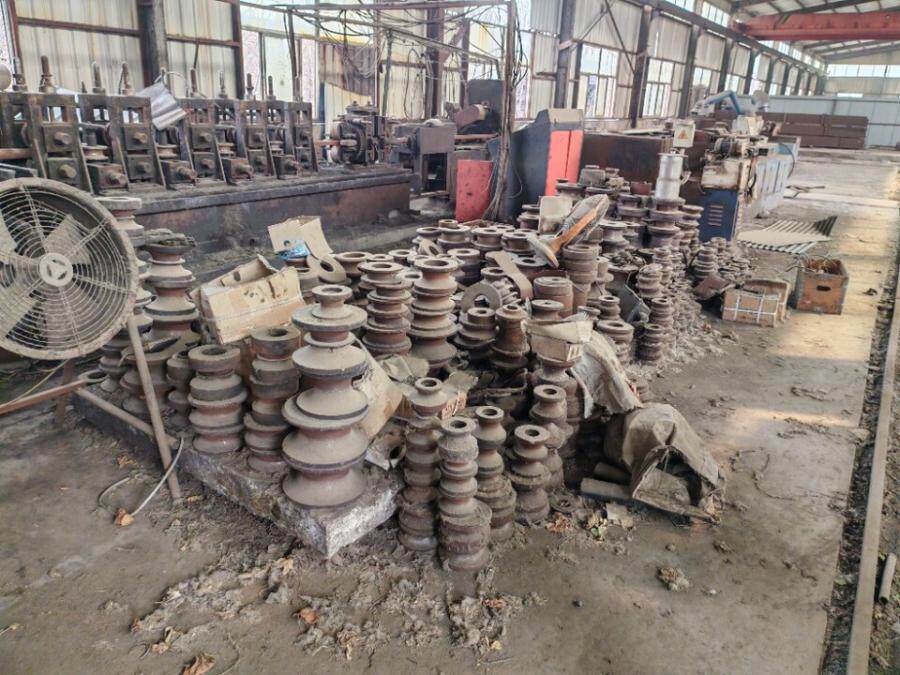 5月15日聊城某公司所有的63台套设备及模具一宗网络拍卖公告