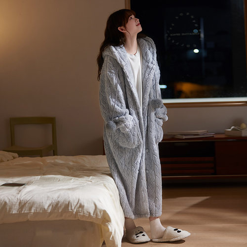 马克公主可爱连帽睡袍女秋冬季珊瑚绒加厚睡衣长版浴袍家居服外穿