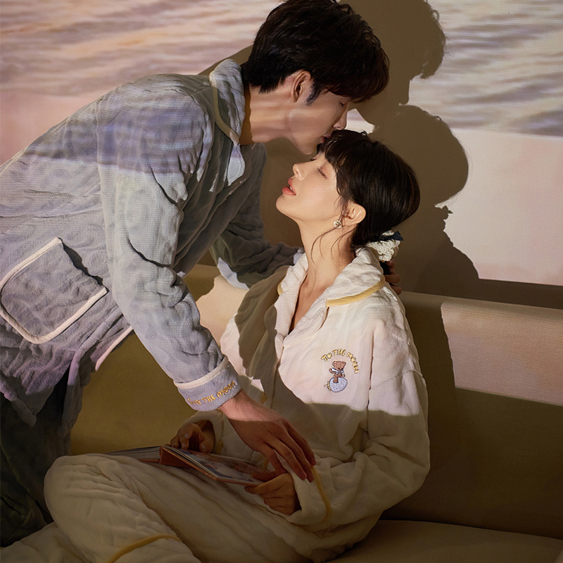 马克公主珊瑚绒情侣睡衣女秋冬加厚男士家居服套装2025年冬新款