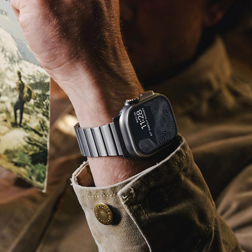 适用applewatchultra表带S10苹果手表iwatch9不锈钢s8新款8金属s7磁吸扣49mm男士休闲运动watchs高级夏天配件