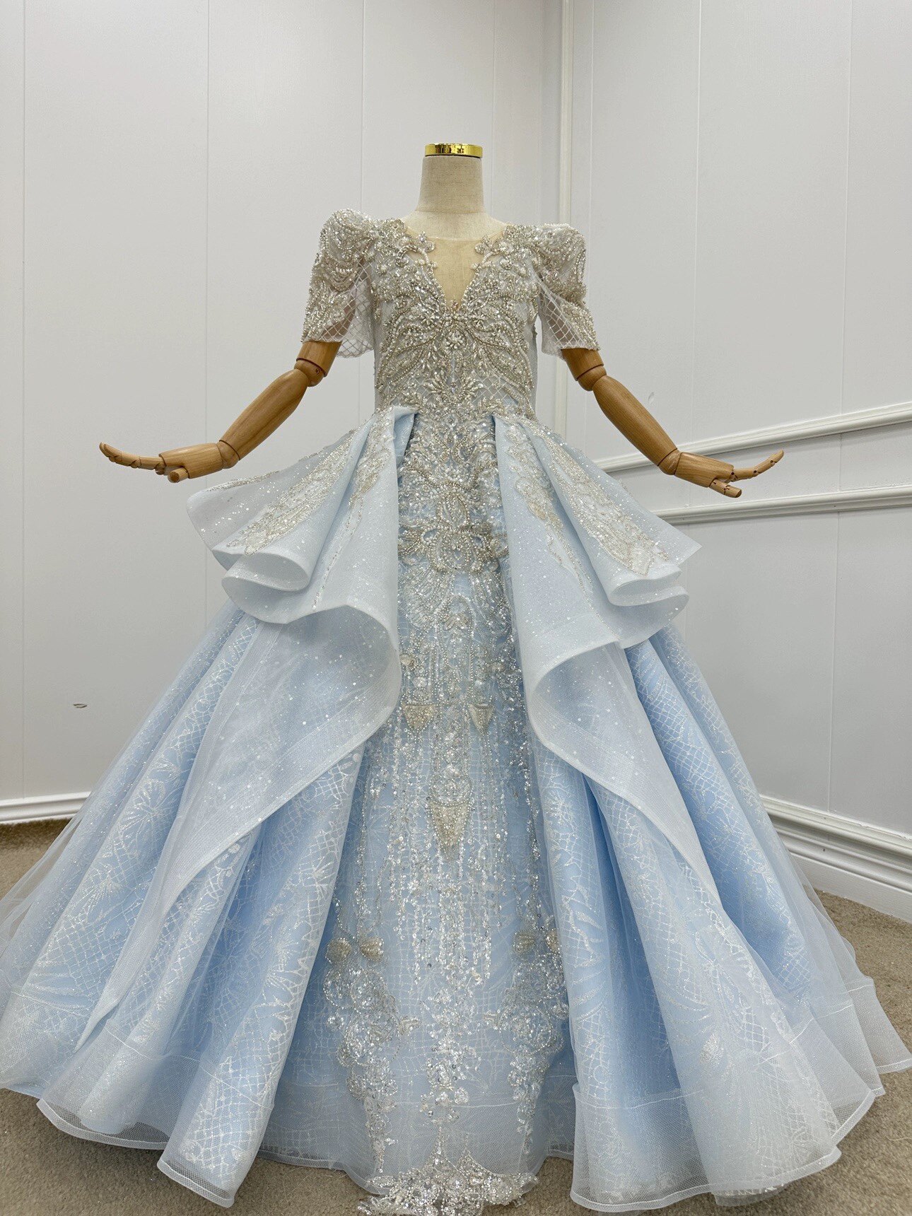 出租蓝色高端拖尾女童礼服模特大赛钢琴演出唱歌主持十岁生日仙境