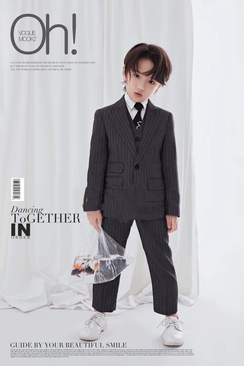 出租儿童西装套装男童礼服正装英伦风男孩生日西服钢琴演奏表演服