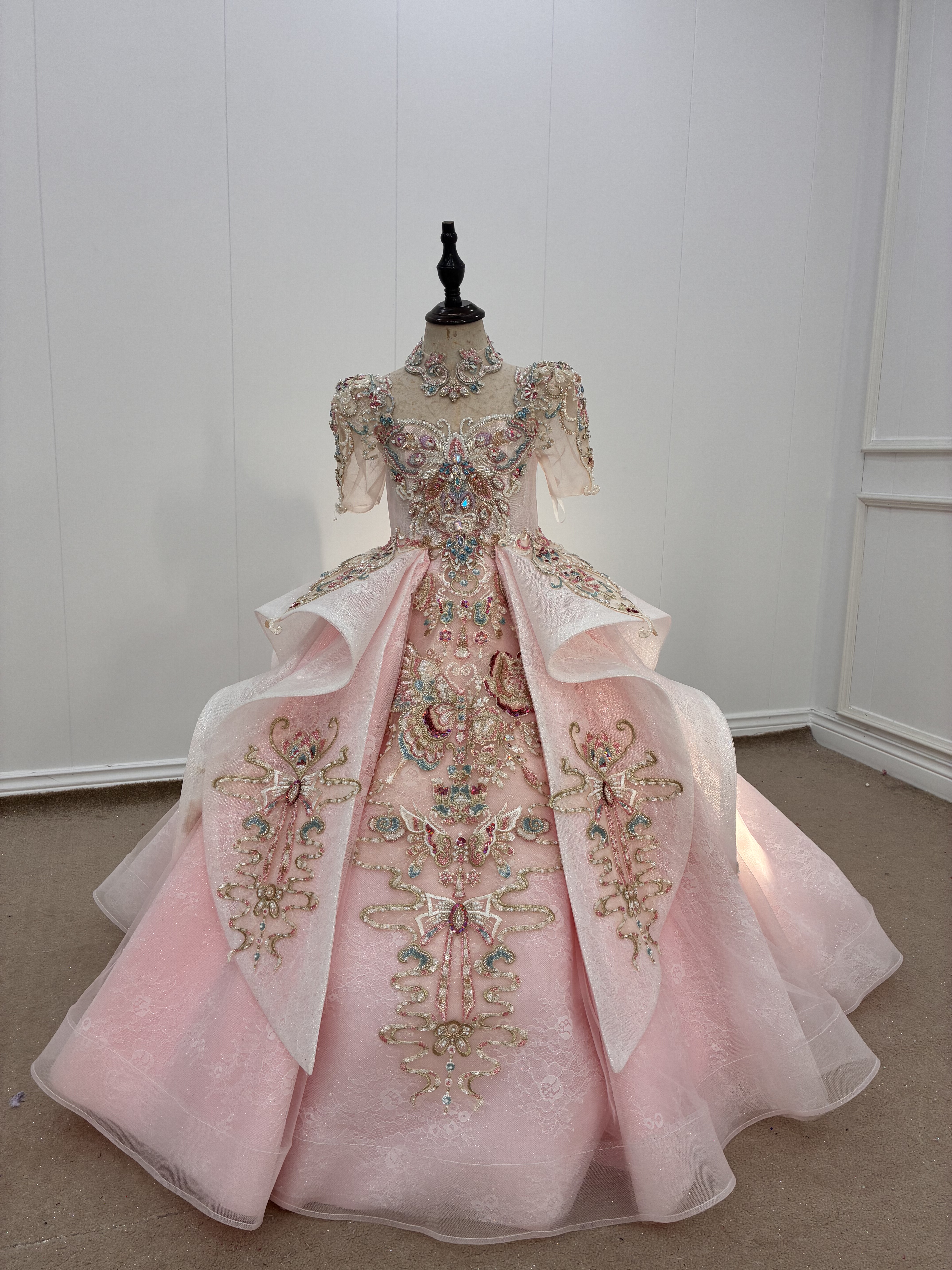 出租高端中国风粉色儿童礼服女童公主裙生日主持人走秀钢琴演出服