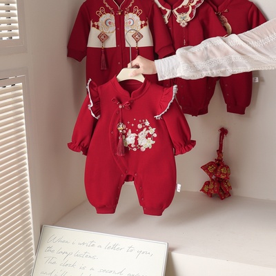 女宝宝周岁礼服2026春季新款婴儿过年服满月百天红色喜庆连体衣