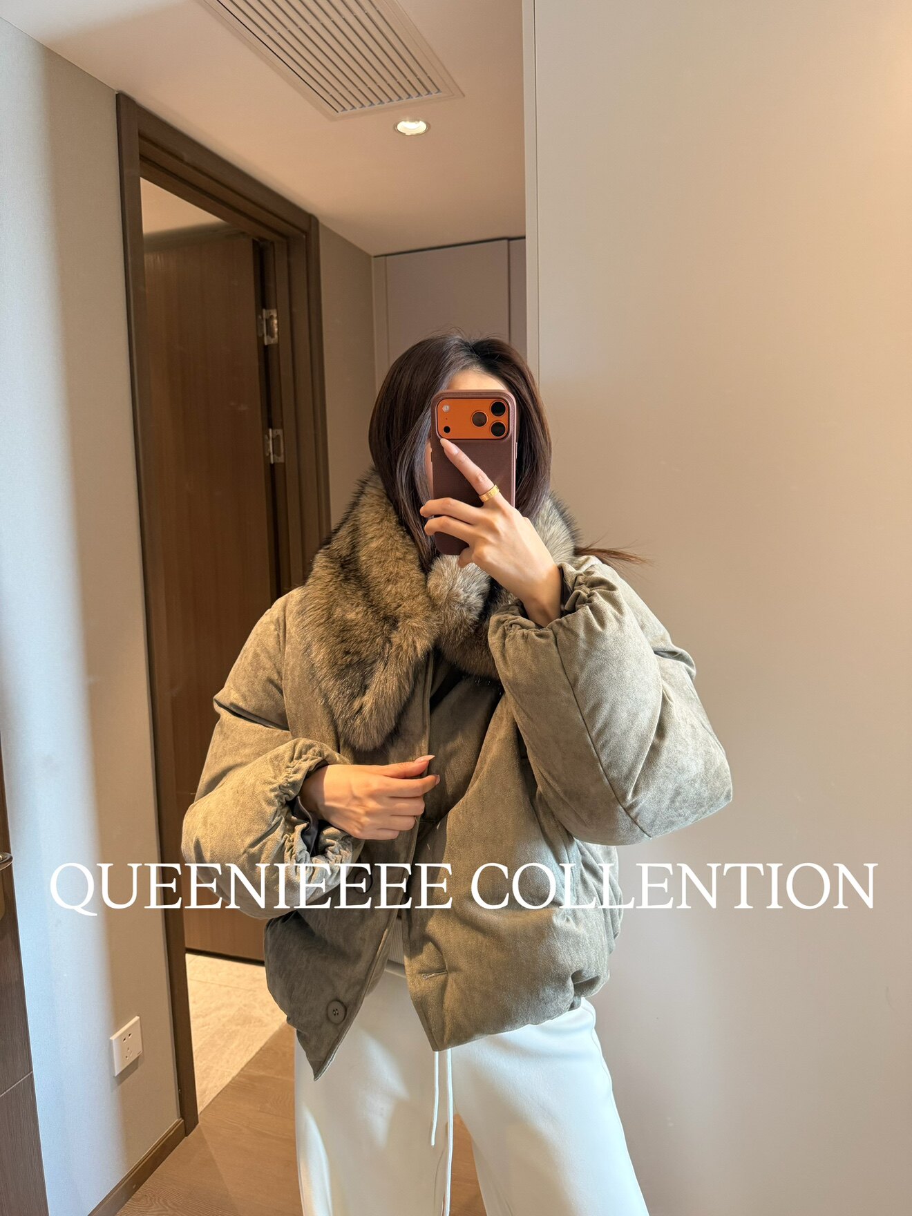 QUEENIE2026新款 热巴同款麂皮可拆卸皮草围巾面包服短款棉服外套