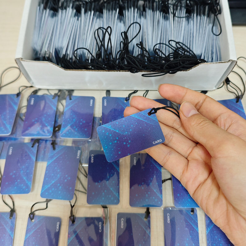 IC卡片带绳 门禁卡滴胶卡IC卡小区入户刷卡开门IC白卡 ID扣卡白卡