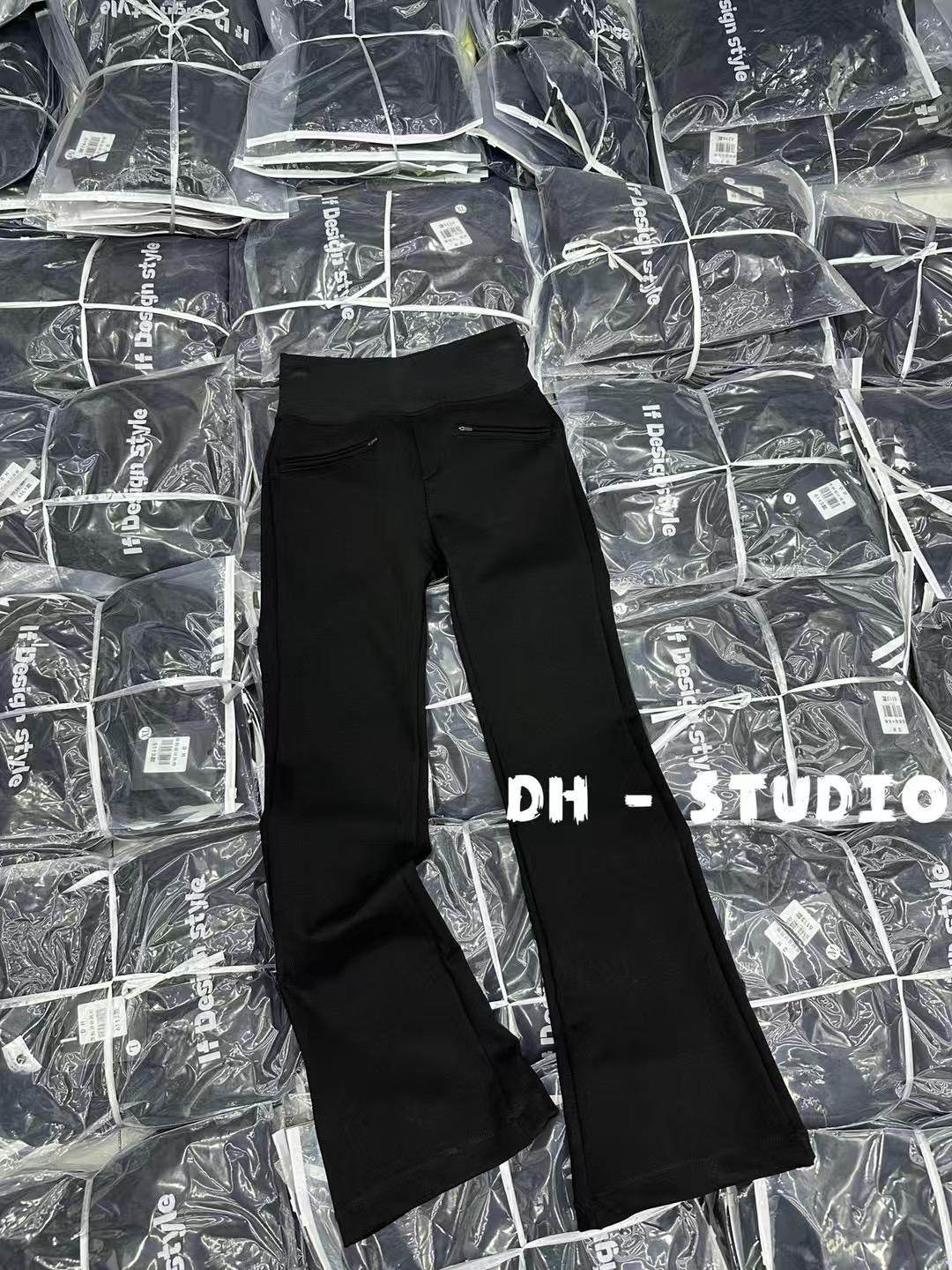 2025早春清仓不退换微喇叭裤韩版高腰显瘦马蹄裤小个子垂感休闲裤