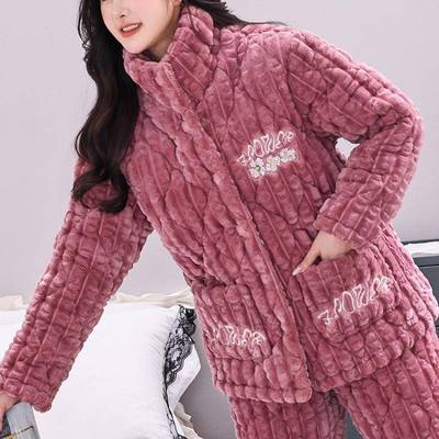 睡衣女士秋冬季珊瑚绒加厚夹棉袄中老年法兰绒保暖加绒家居服妈妈