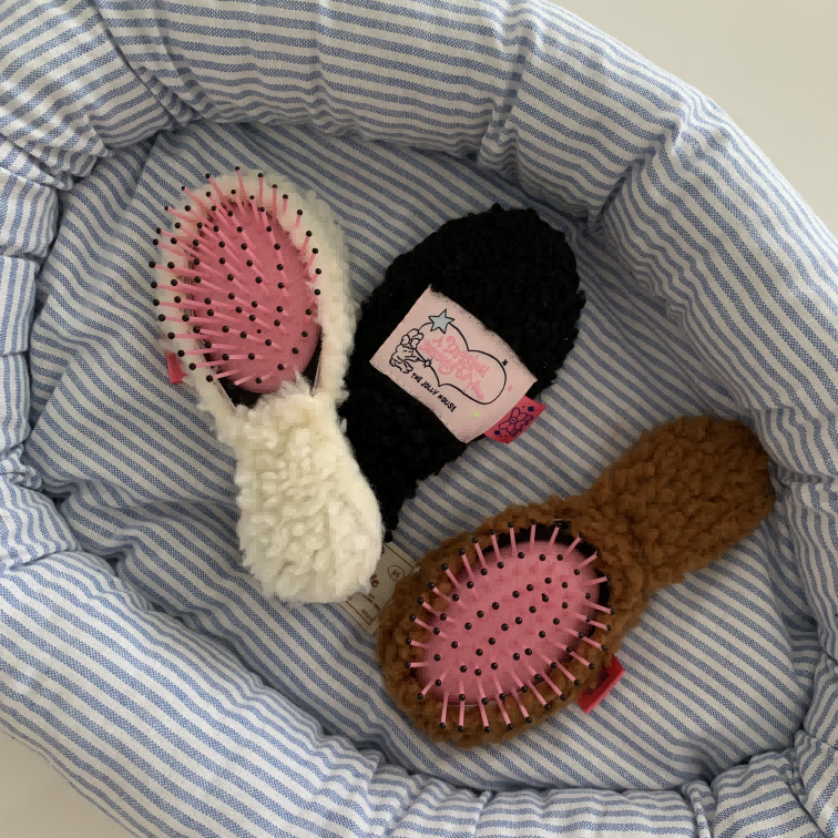 便携毛绒可爱软妹气垫梳pigsheep