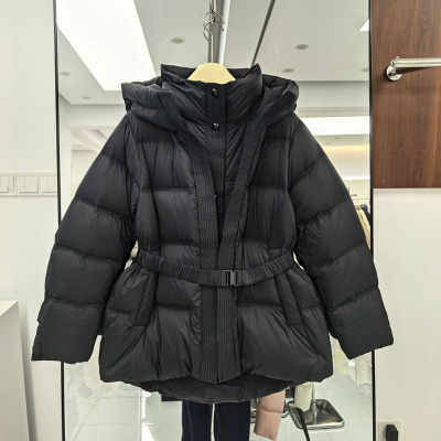 黑色连帽时尚洋气收腰90白鸭绒龟背羽绒服女2025冬季新款加厚外套