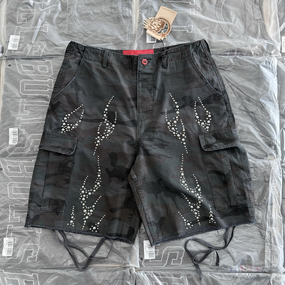 美式潮牌金属烫钻刺绣立体图案短裤磨破毛边迷彩个性嘻哈工装裤男