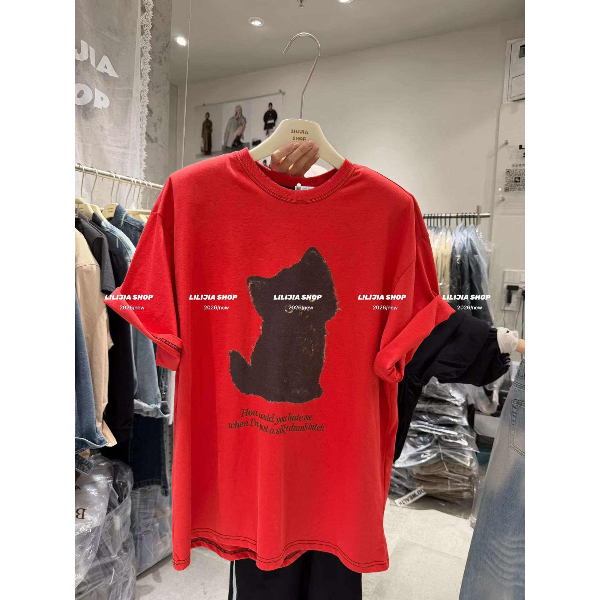 2026春季洋气韩版卡通猫咪印花短袖T恤女宽松百搭显瘦红色上衣潮