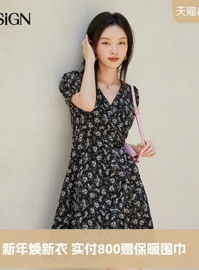 D.SIGN商场同款 黑色碎花V领收腰连衣裙女2023夏新设计感气质短裙