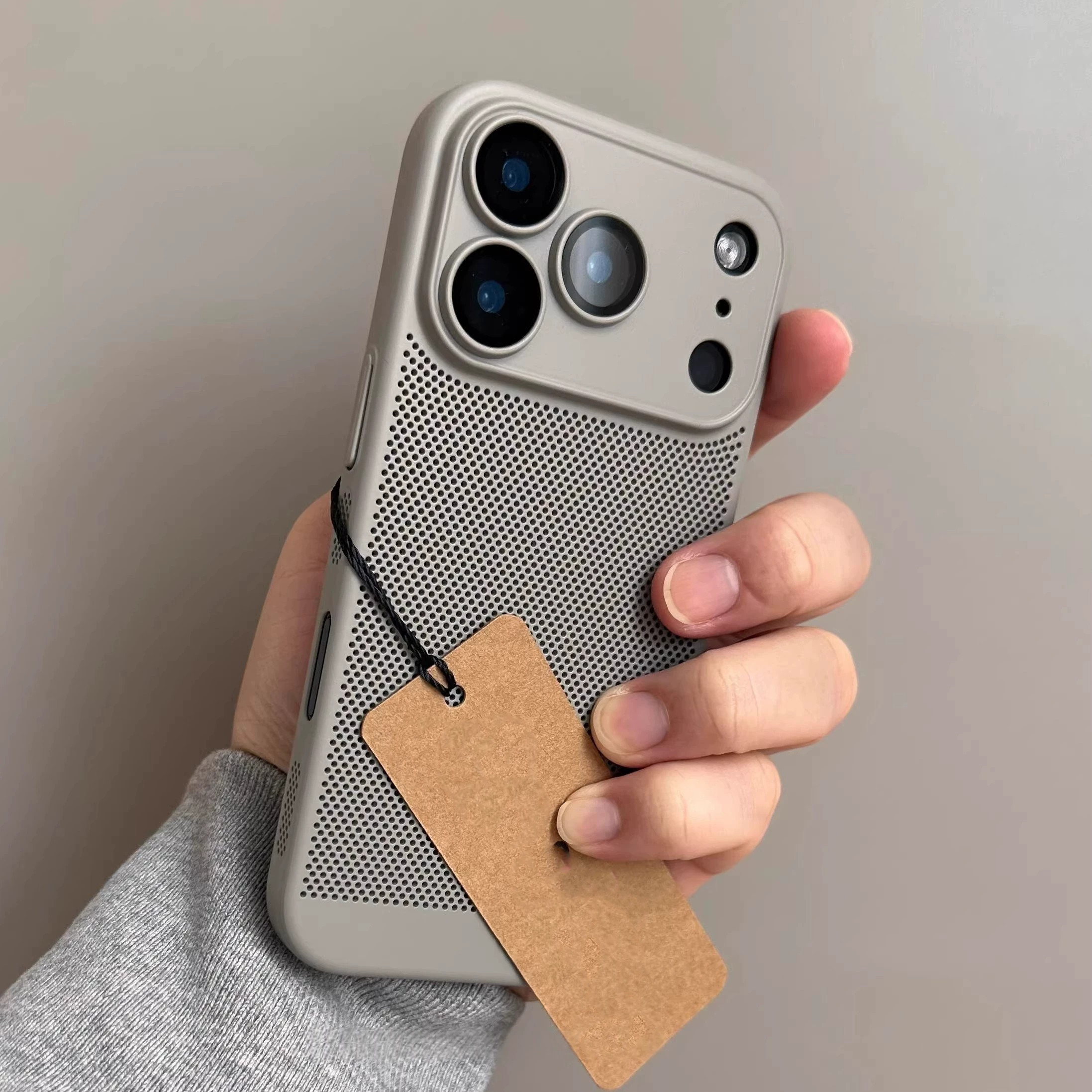 冷淡风轻薄网孔散热透气适用iPhone17Air苹果17promax手机壳16Pro全包镜头膜15钛灰色14黑色13mini防摔纯色12