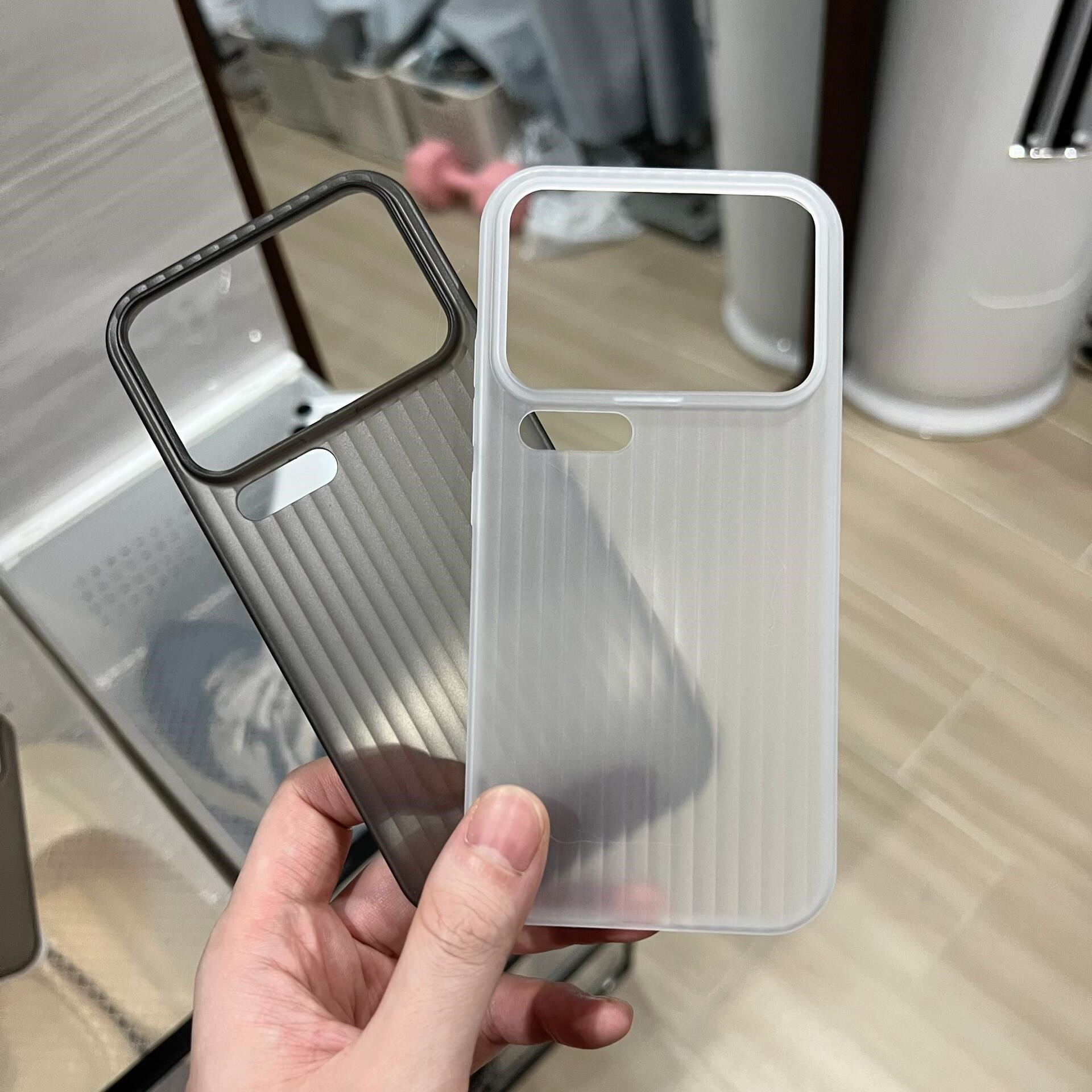 裸机手感超轻薄PP手机壳适用小米17promax大孔15spro耐黄14ultra防指纹13透黑白红米K80男女k70至尊版turbo4