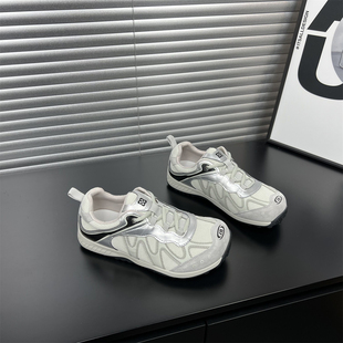 新款 真皮女鞋 芒果头登山鞋 2026春季 轻户外拼色系带轻便运动徒步鞋