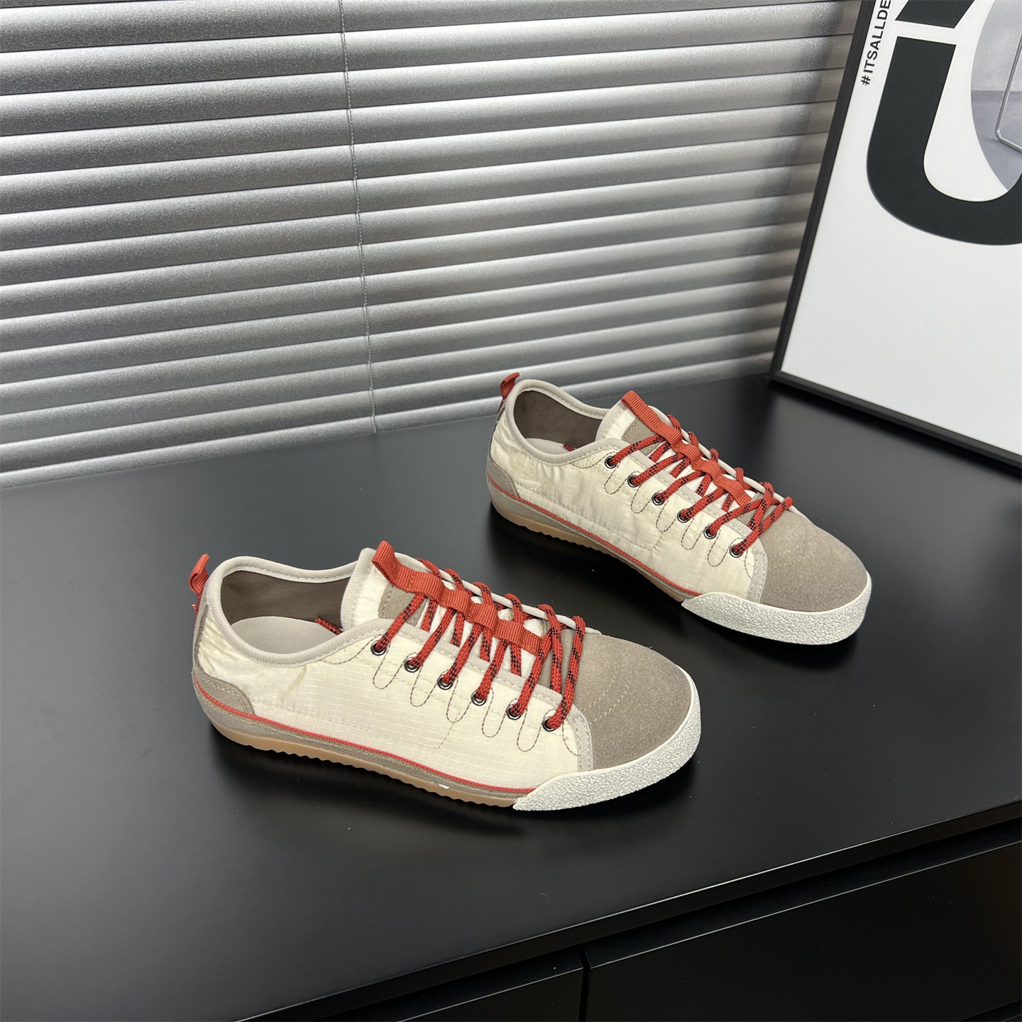 真皮软底休闲德训鞋女2026春夏季新款拼色百搭时尚帆布鞋防滑板鞋