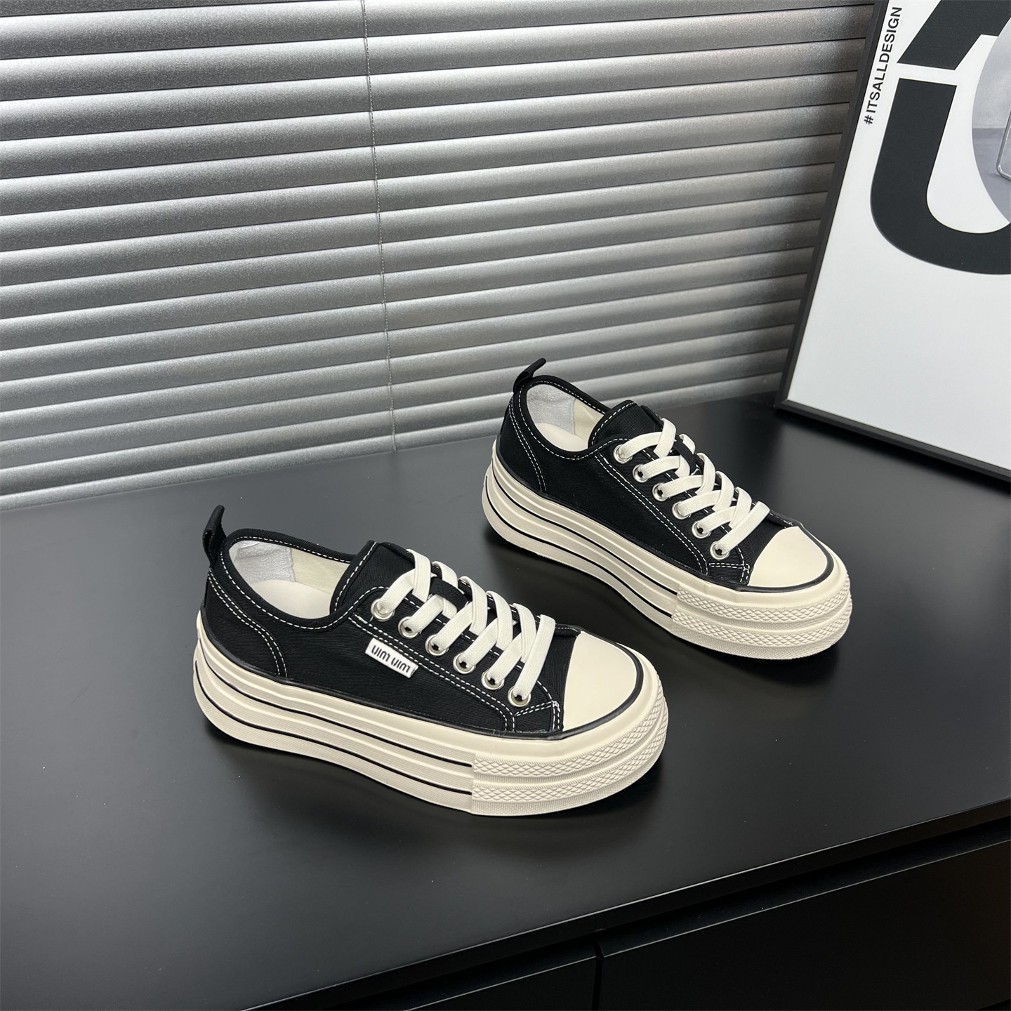 厚底薄款低帮帆布鞋女2026春夏季新款懒人一脚蹬软底运动休闲板鞋