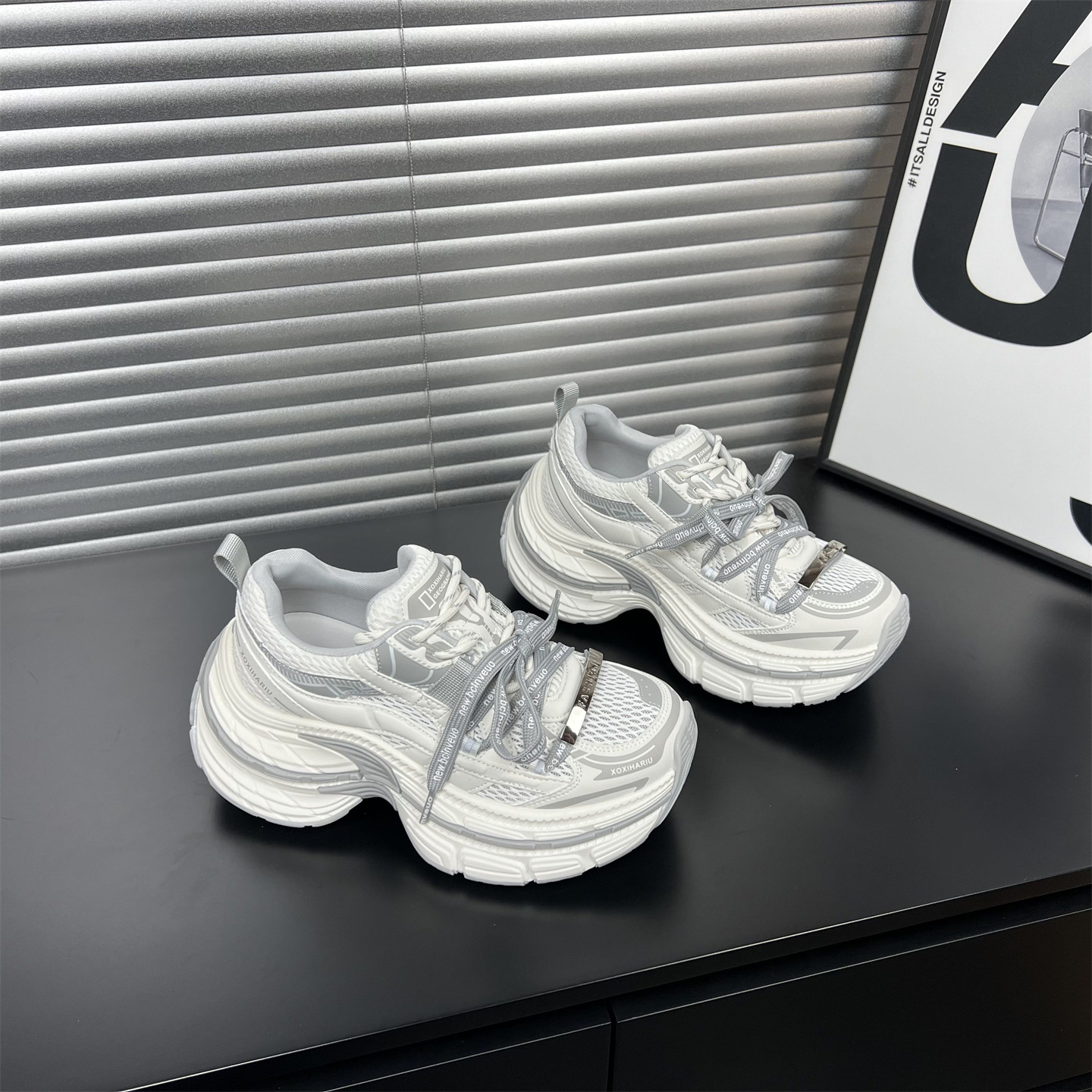 真皮显脚小厚底老爹鞋女2026夏季新款网面透气百搭增高休闲运动鞋