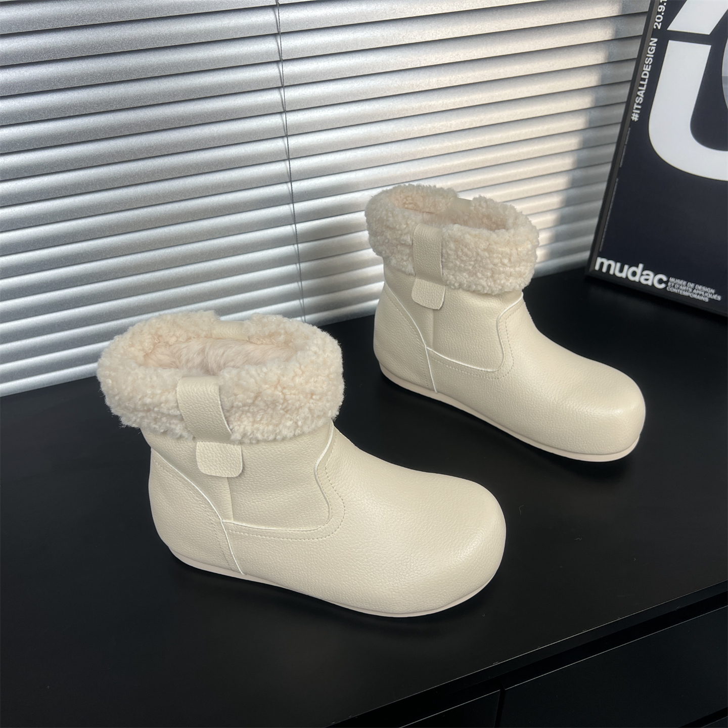 真皮白色加绒勃肯雪地靴女