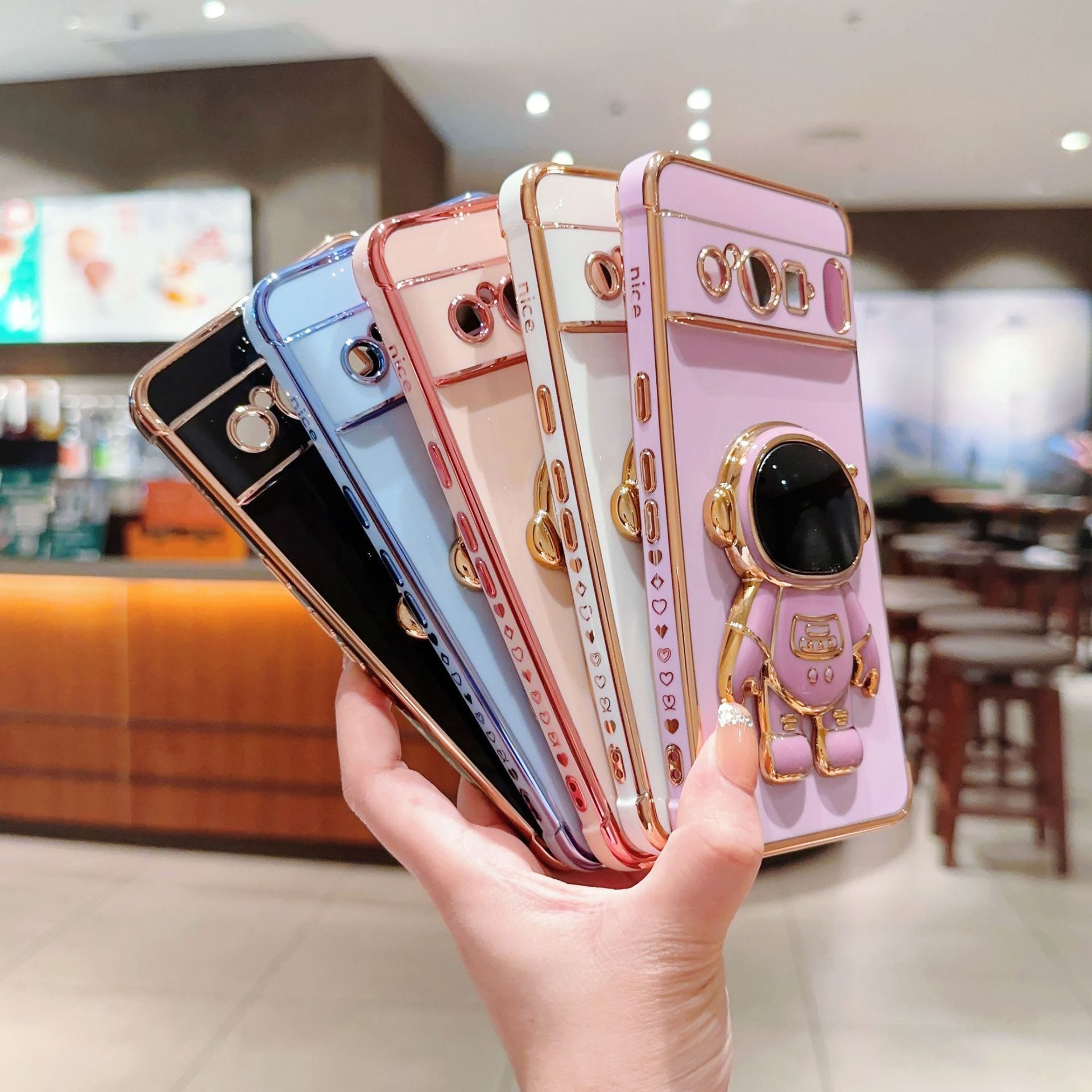 宇航员支架适用于谷歌Pixel 10proXL电镀手机壳Pixel 9proXL侧边爱心7A简约GooglePixel8pro太空人8A软壳9pro