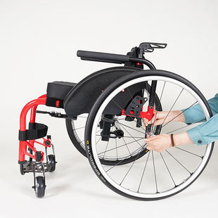 中进运动轮椅出口供货美国后背可折叠轻便铝合金定制残疾人代步车