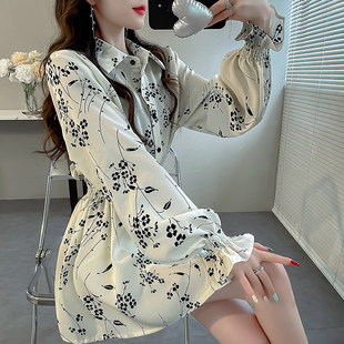 外穿 女款 2024年中长款 上衣女遮屁股洋气高档衬衣收腰显瘦印花衬衫
