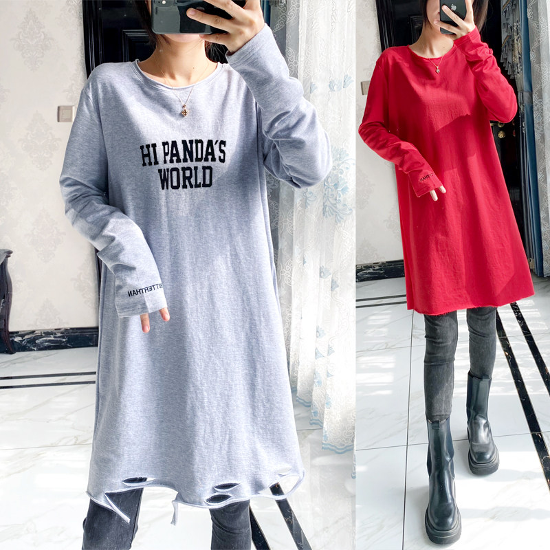 2025秋季女装卷边圆领破洞刺绣字母印花加长款棉T恤打底衫白灰红