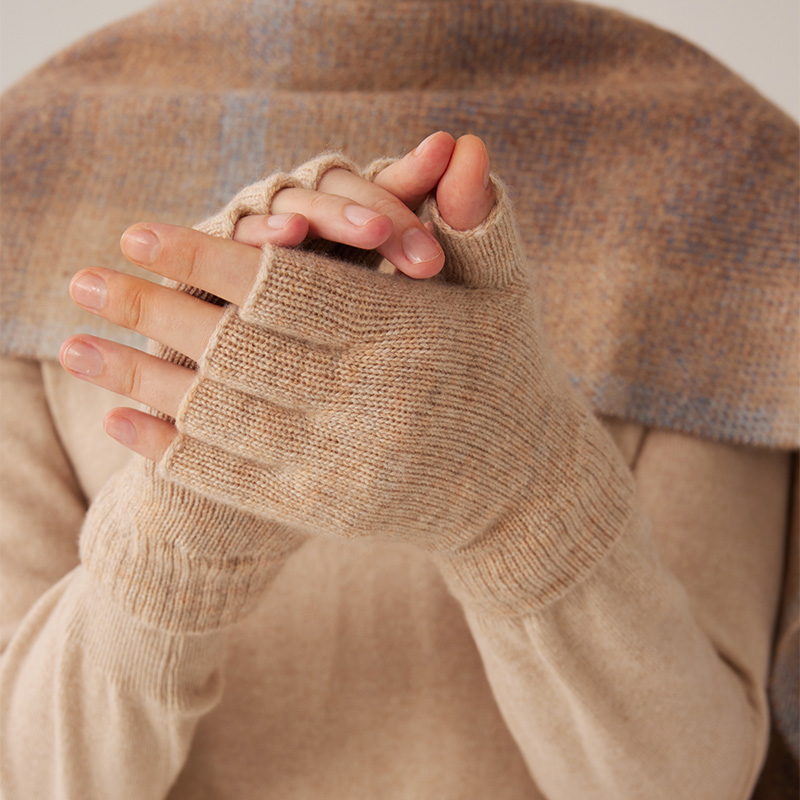 【特享6折】Johnstons of Elgin 秋冬女士露指羊绒针织手套礼物