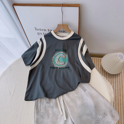 布芮欧学院风短袖字母C宽松版