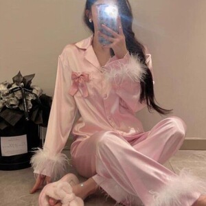 芭比甜心甜美公主纯欲风羽毛睡衣高级感气质韩版家居服毛边套装秋