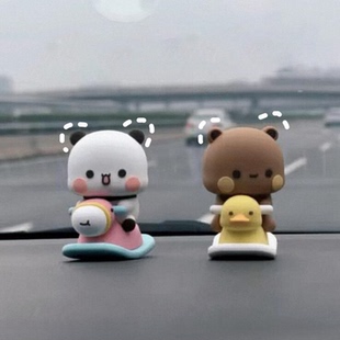 一二布布车载手办摆件可爱装饰品治愈系桌面玩偶摆件好物公仔