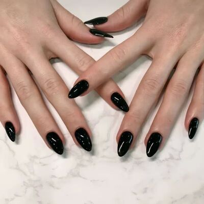 24 Artificial Acrylic Black Square Head Fake Nails Long Ball