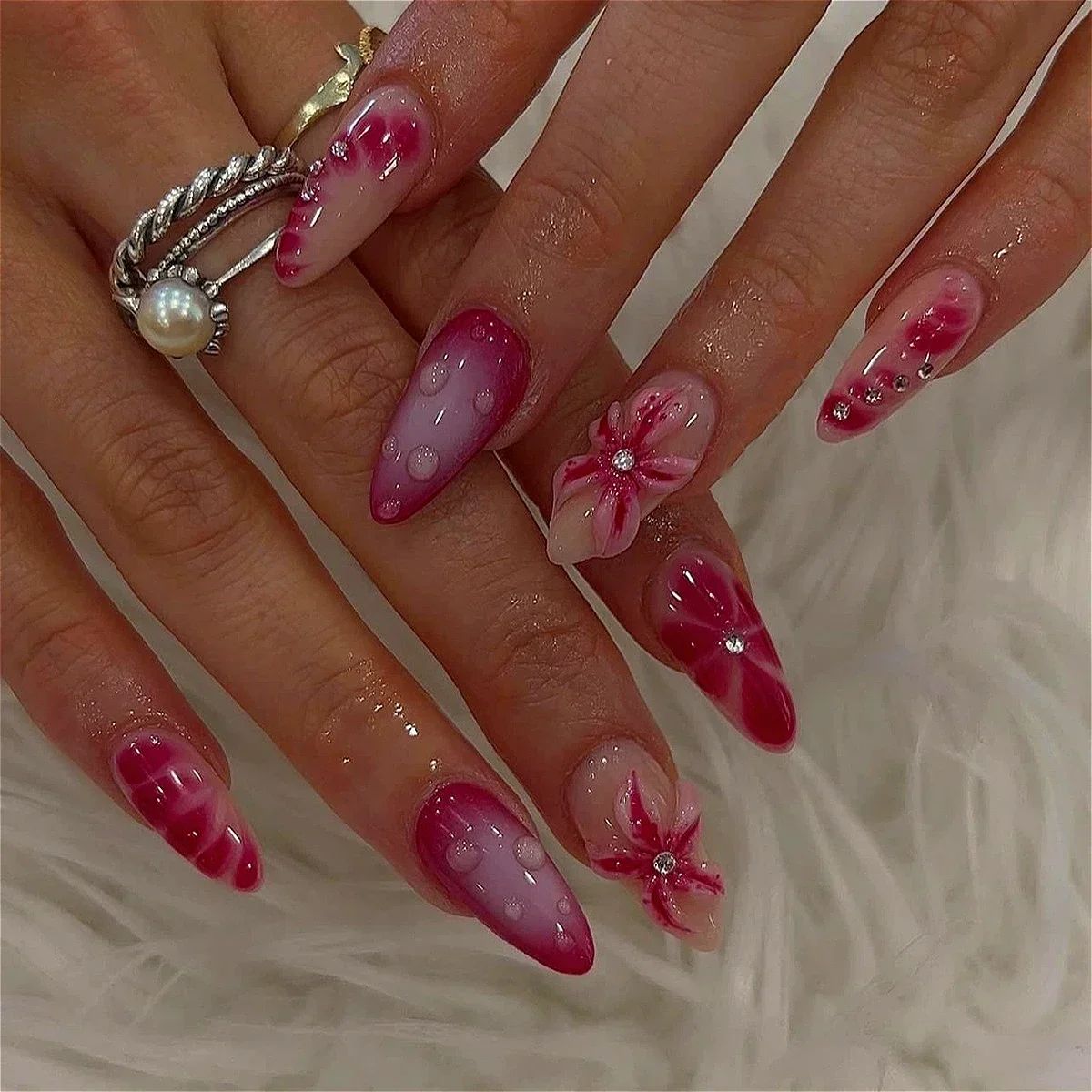 24Pcs Almond Press on Fake Nails Wearable Red Purple Blusher