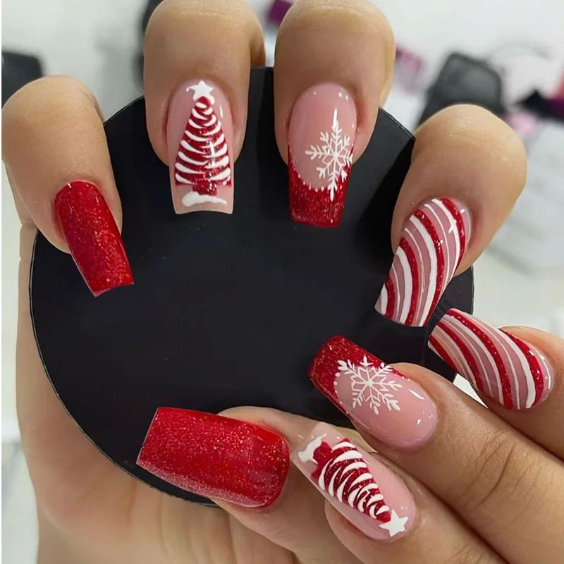 24Pcs Fake Nails Christmas Bestseller Red Glitter Christmas