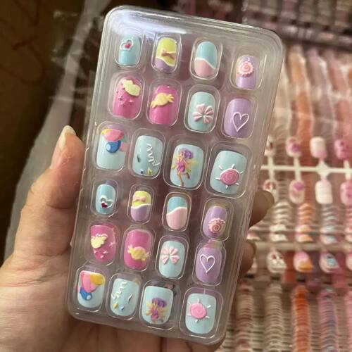 24Pcs/Set Kids Fake Nails Wearable False Gel False Nail Fing
