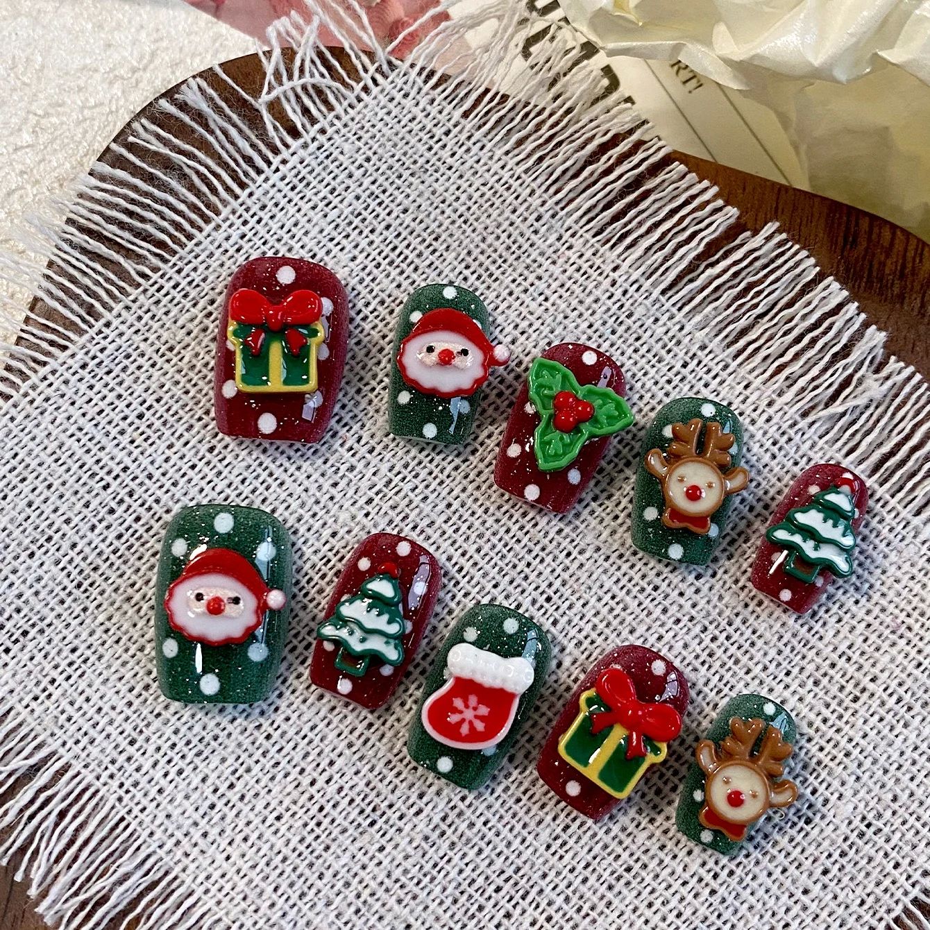 10pcs pure hand pressed short square nail art, beautiful fak