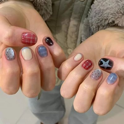 10pcs Short Oval Shaped Press-On Nails - Color Block Stripes