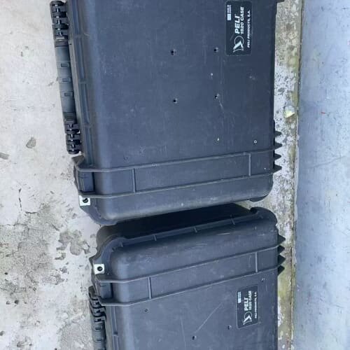 议价派力肯1520两个，之前装设备，上面有些螺丝孔，如图所见，尺