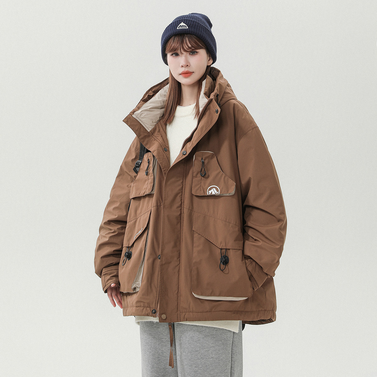 2024年美拉德色系工装多口袋连帽白鸭绒羽绒服XZ415-YR2006-P268,男装羽绒服,星座416