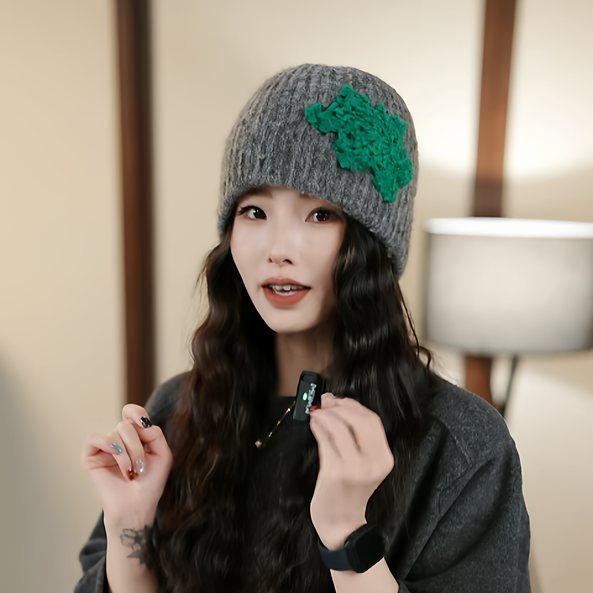 帽子女2025新款爆款洋气秋冬贝雷帽女款韩版宽松保暖毛线帽护耳包