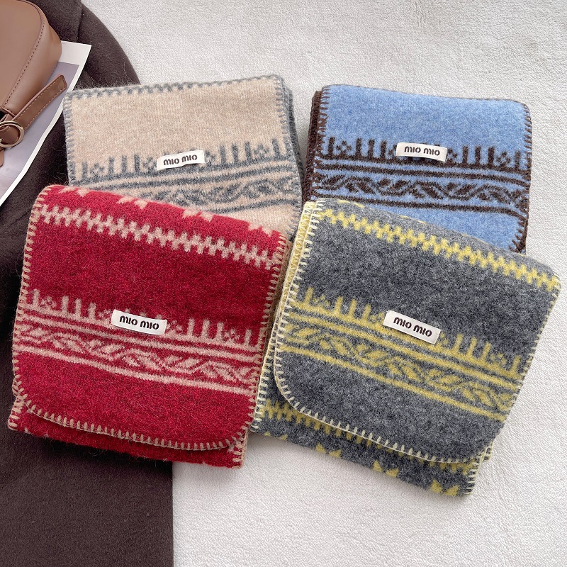 韩里韩气韩系氛围感新款费尔岛提花围巾冬季防寒护脖针织长款围脖