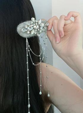 甜美闪钻花朵链条流苏长款毛毡发夹甜美小清新少女优雅侧边刘海夹