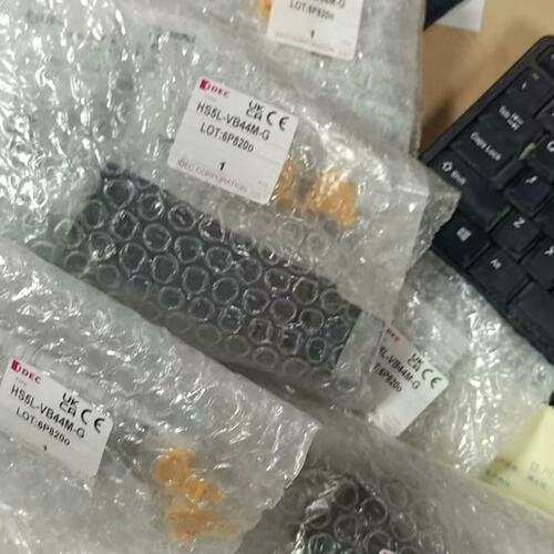 IDEC和泉HS5L-VB44M-G库里几百个清仓--议价商品
