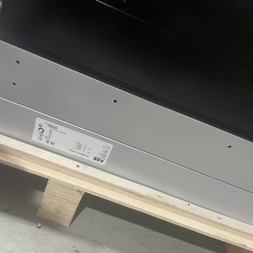 ABB 变频器ACS880-01-105A-3 55KW--议价商品