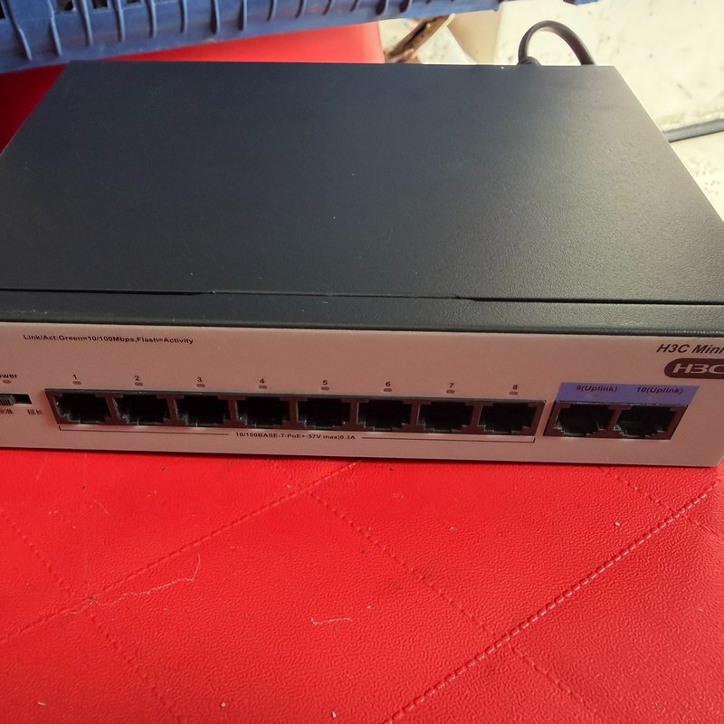 H3C Mini S10E-P交换机,实物拍的,成色还可以,--议价商品